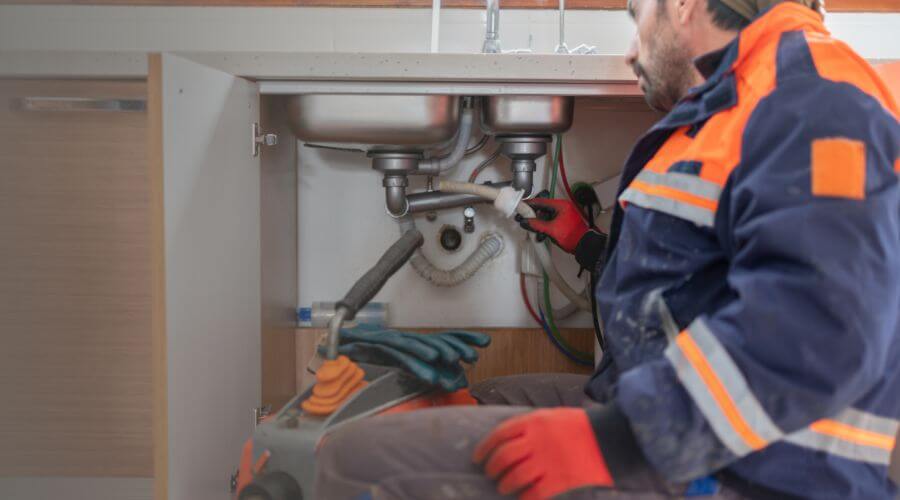 Professional slab leak plumber services in Lutcher, LA